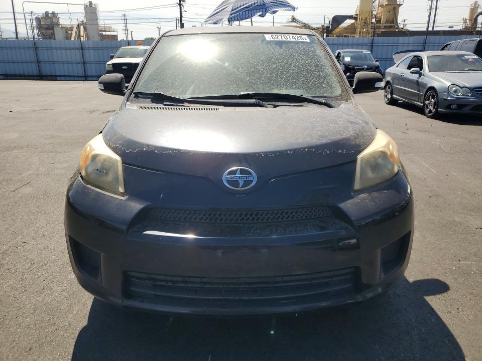 Photo 5 from auction – 2008 SCION XD with VIN JTKKU10498J000843