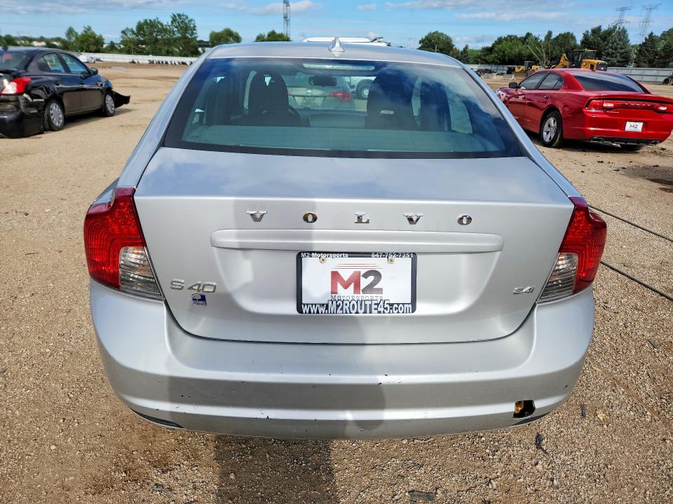 Photo 6 from auction – 2010 VOLVO S40 with VIN YV1382MS7A2511301