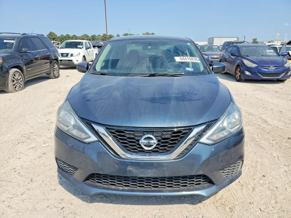 Photo 5 from auction – 2017 NISSAN SENTRA with VIN 3N1AB7AP9HY310090