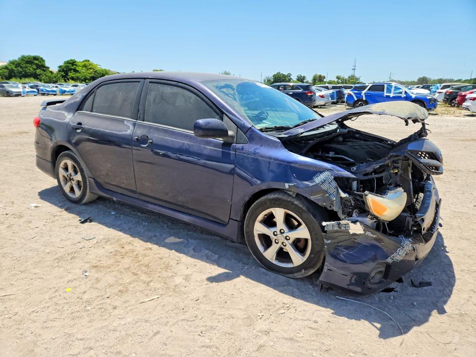 Photo 4 from auction – 2013 TOYOTA COROLLA with VIN 2T1BU4EE6DC966910