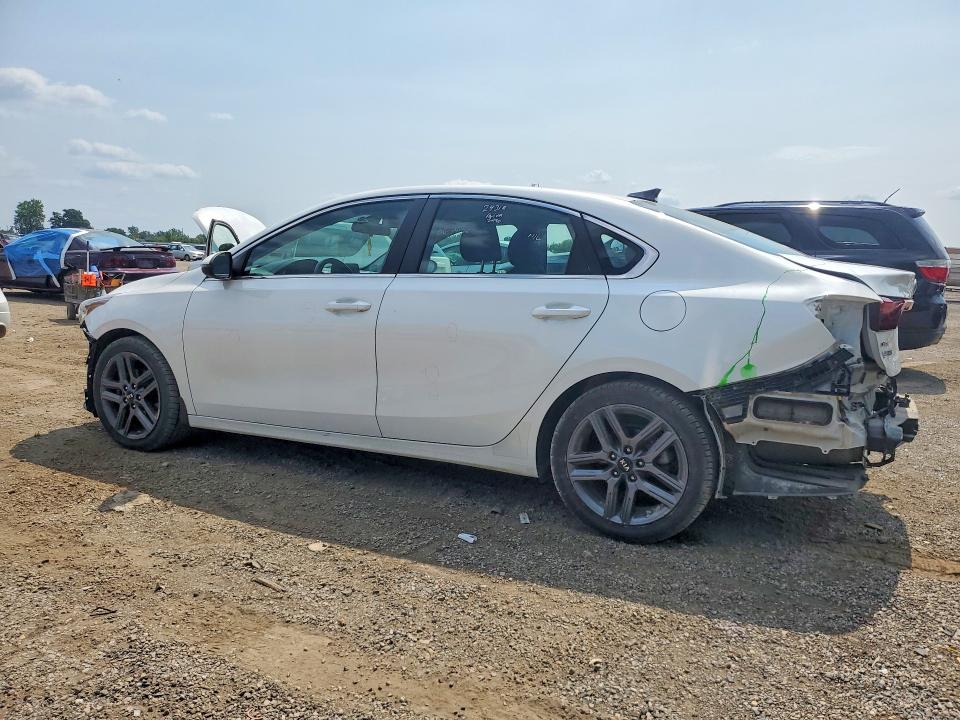 Photo 2 from auction – 2021 KIA FORTE with VIN 3KPF54AD2ME308787
