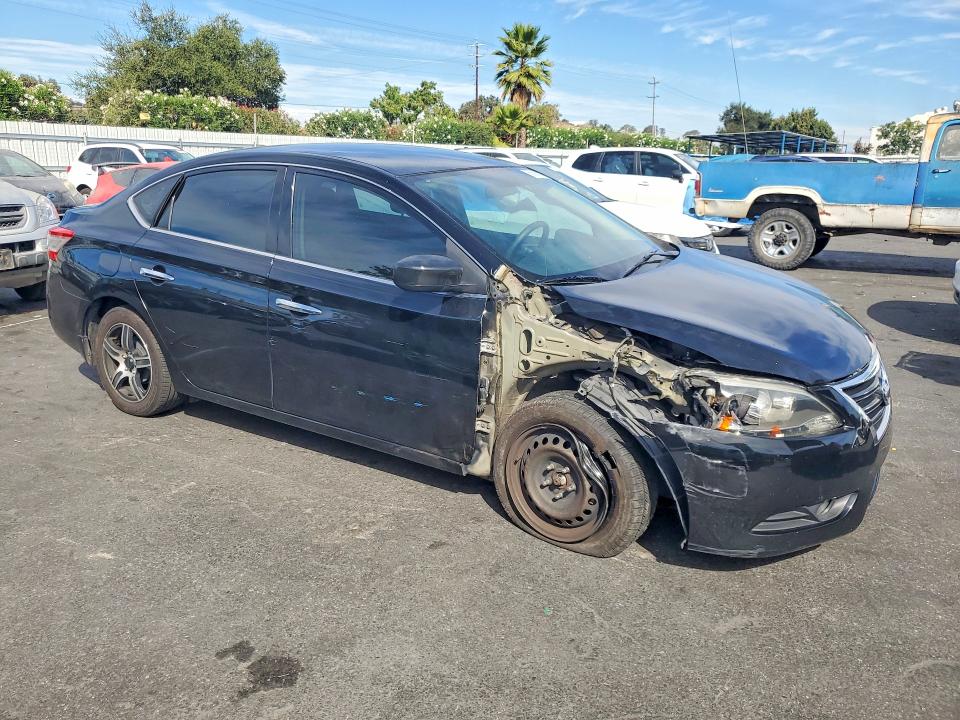 Photo 4 from auction – 2014 NISSAN SENTRA with VIN 3N1AB7AP6EL675111
