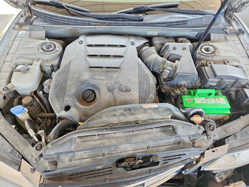 Photo 11 from auction – 2010 HYUNDAI AZERA with VIN KMHFC4DF9AA460904