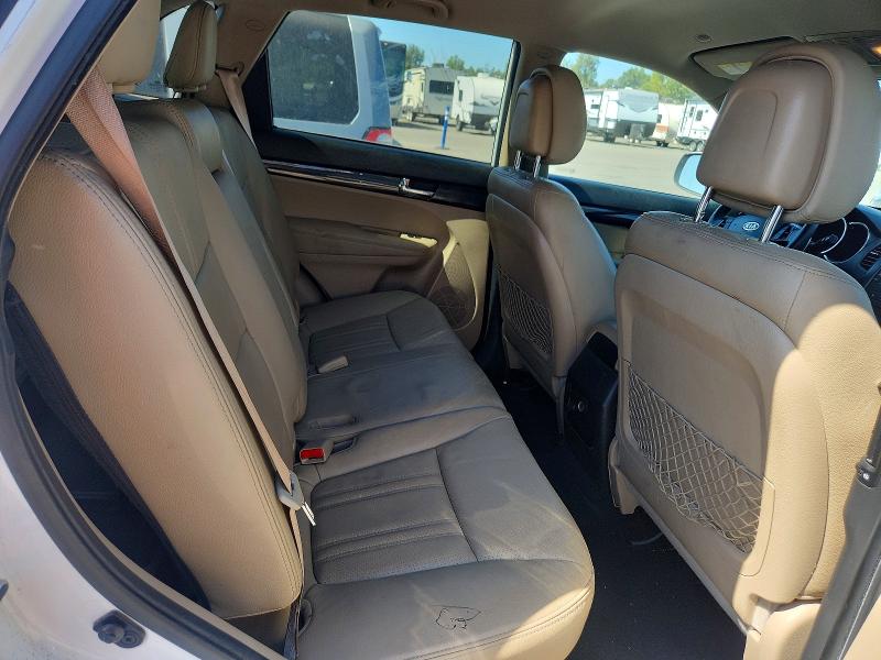 Photo 10 from auction – 2013 KIA SORENTO with VIN 5XYKUDA63DG344901