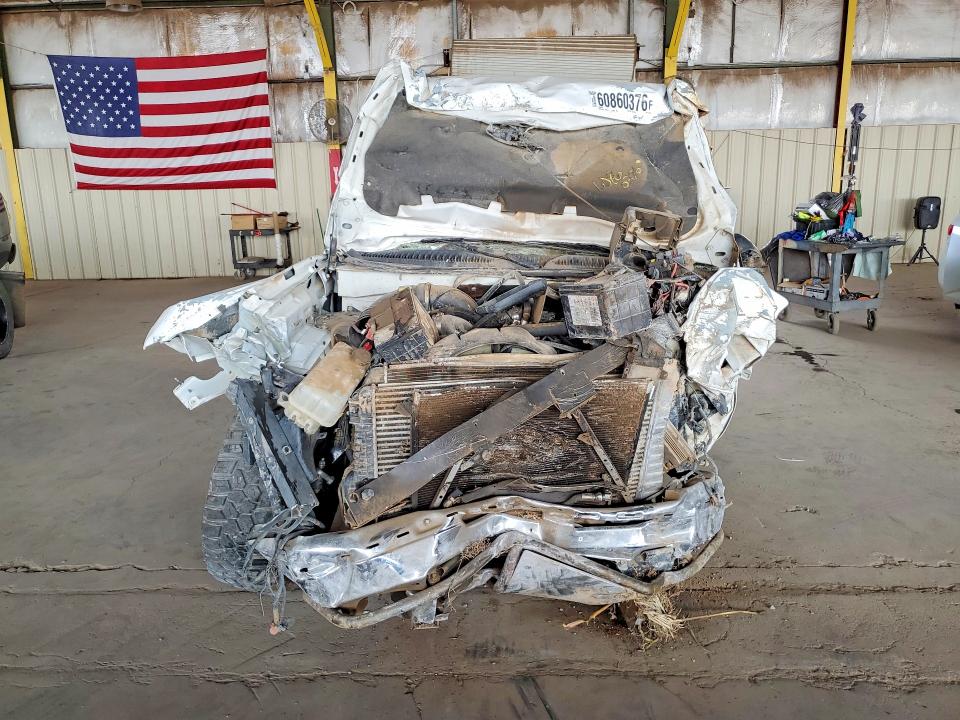 Photo 5 from auction – 2006 CHEVROLET SILVERADO with VIN 1GCHC23D56F188234