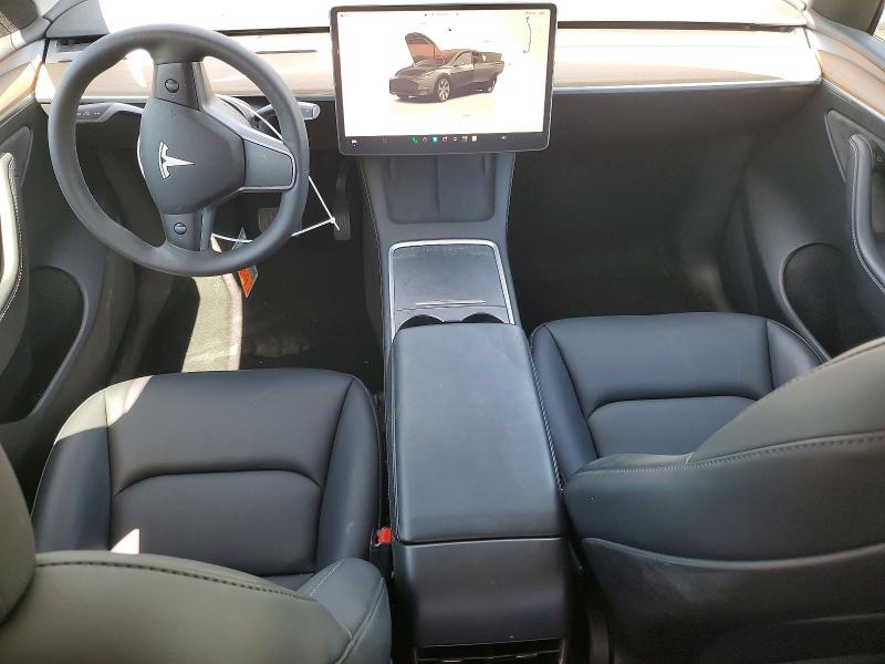 Zdjęcie 8 z aukcji – 2023 TESLA MODEL Y z VIN 7SAYGAEE0PF738551