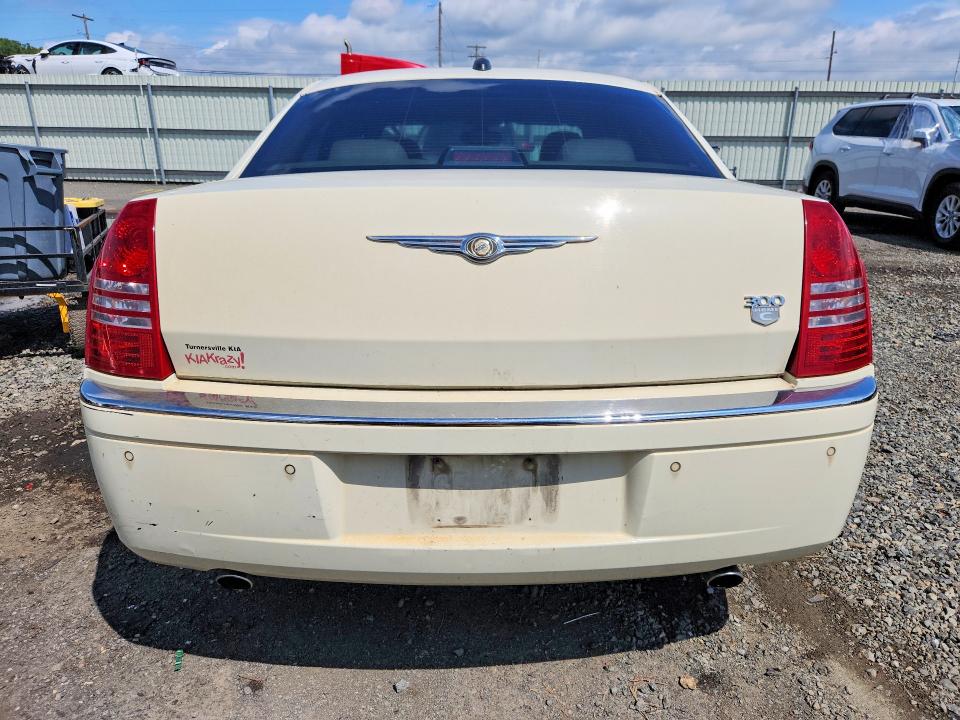 Photo 6 from auction – 2006 CHRYSLER 300C with VIN 2C3LA63H76H209596