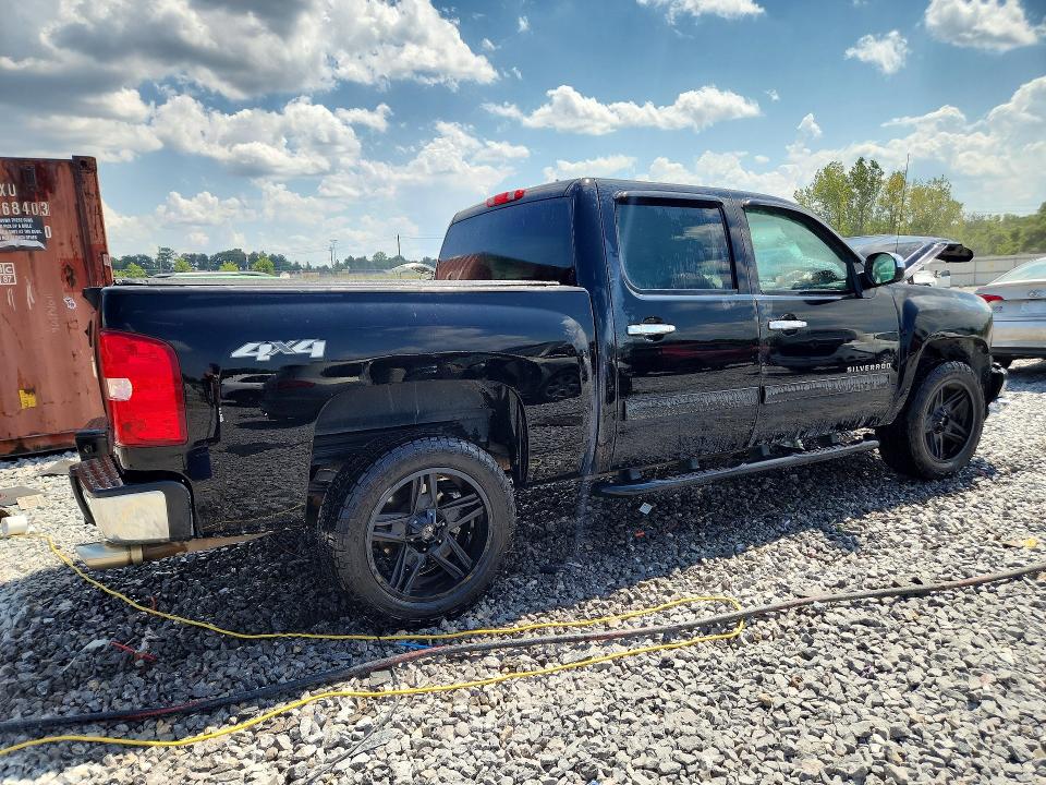Photo 3 from auction – 2011 CHEVROLET SILVERADO with VIN 3GCUKTE21BG161642