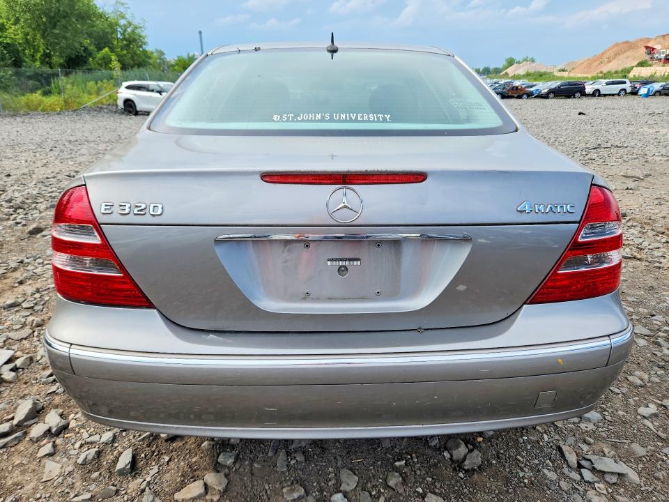 Photo 6 from auction – 2005 MERCEDES-BENZ E with VIN WDBUF82J25X174251