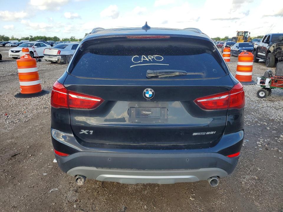 Photo 6 from auction – 2019 BMW X1 with VIN WBXHU7C52K5L10618