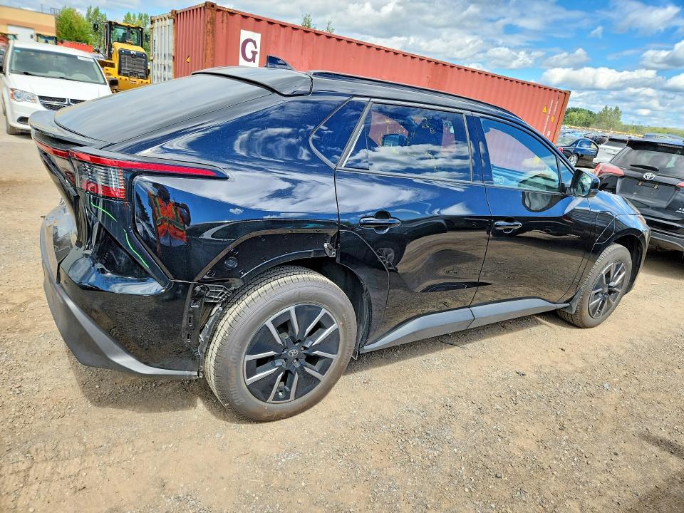 Photo 3 from auction – 2026 TOYOTA BZ with VIN JTMADAFB3TJ018305