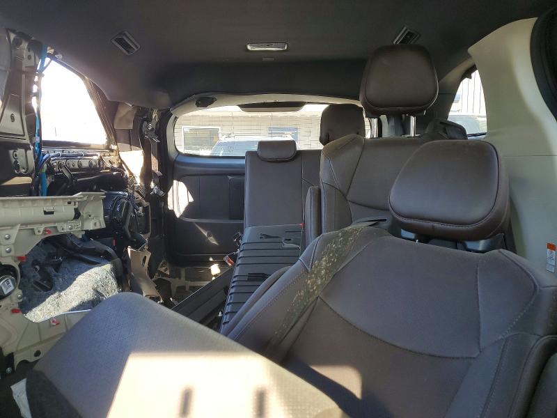 Photo 10 from auction – 2021 TOYOTA SIENNA with VIN 5TDESKFC4MS033857
