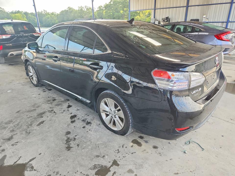 Photo 2 from auction – 2010 LEXUS HS with VIN JTHBB1BA3A2014767