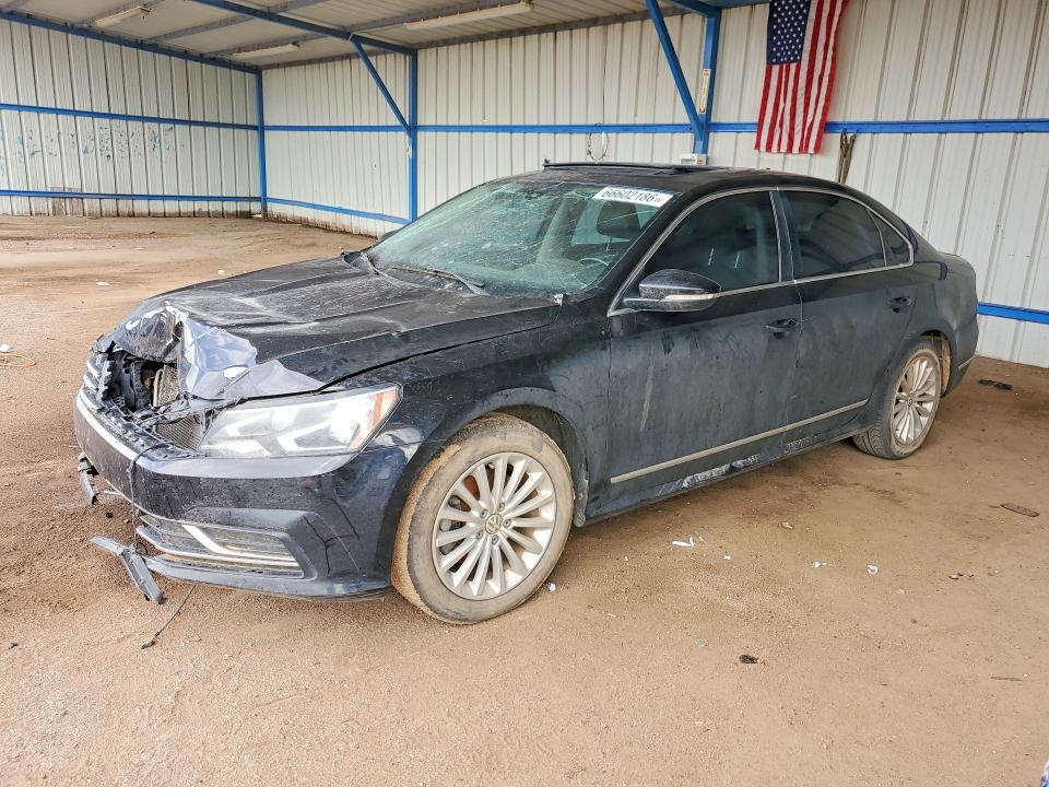 VOLKSWAGEN PASSAT 2016 with VIN 1VWBT7A31GC017543 - Photo from auction