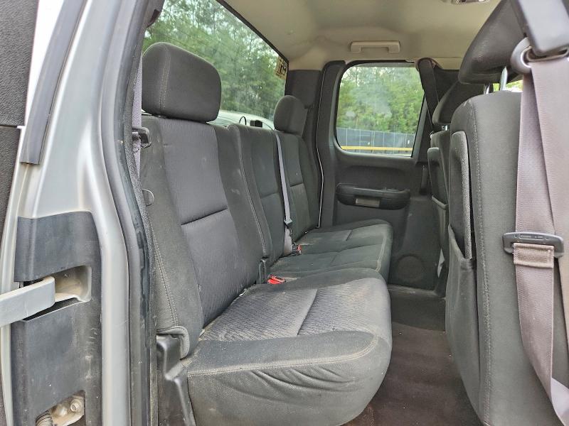 Photo 10 from auction – 2013 CHEVROLET SILVERADO with VIN 1GCRKSE74DZ120551