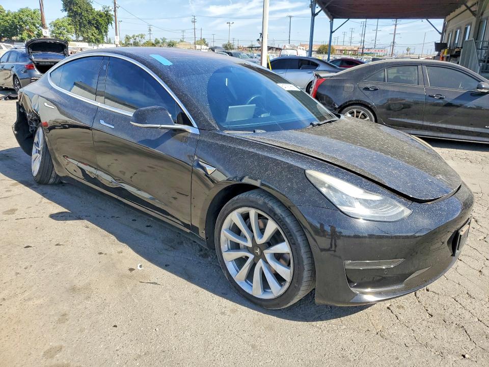 Photo 4 from auction – 2018 TESLA MODEL 3 with VIN 5YJ3E1EA0JF176376