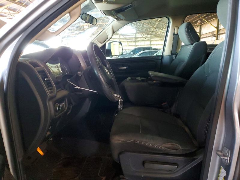 Photo 7 from auction – 2019 RAM 1500 with VIN 1C6RREGG1KN682171