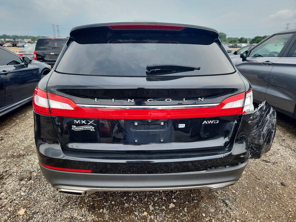 Photo 6 from auction – 2018 LINCOLN MKX with VIN 2LMPJ8LR1JBL19573