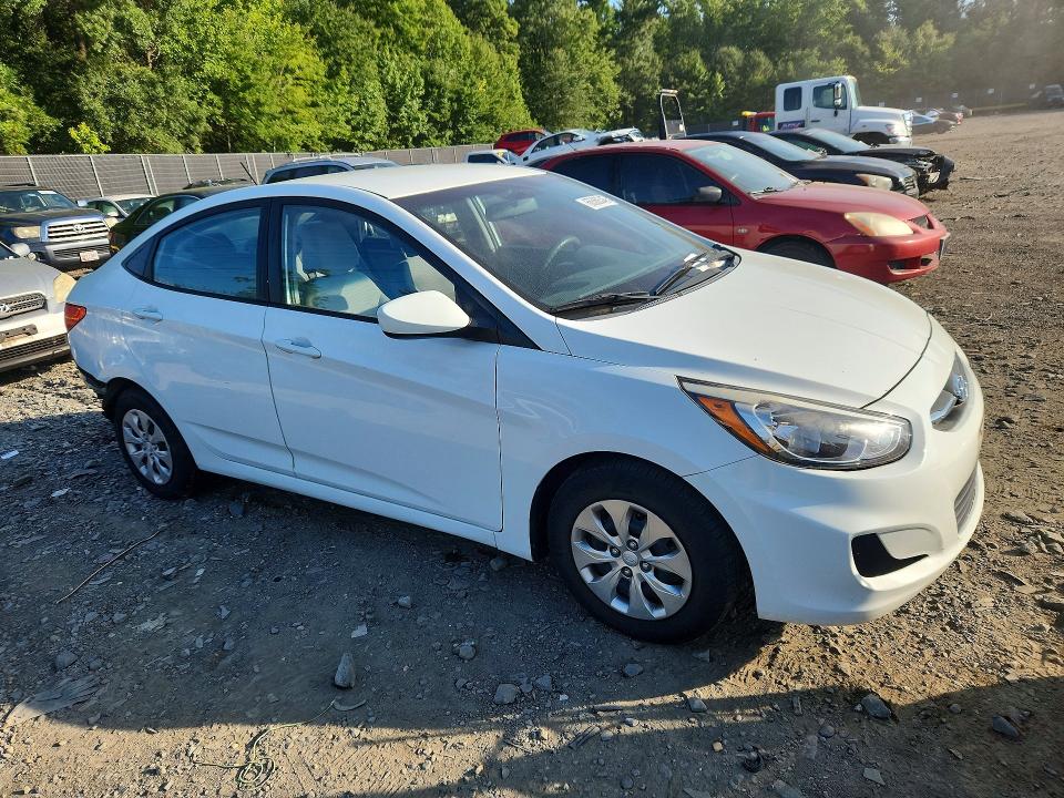 Photo 4 from auction – 2016 HYUNDAI ACCENT with VIN KMHCT4AE8GU971221