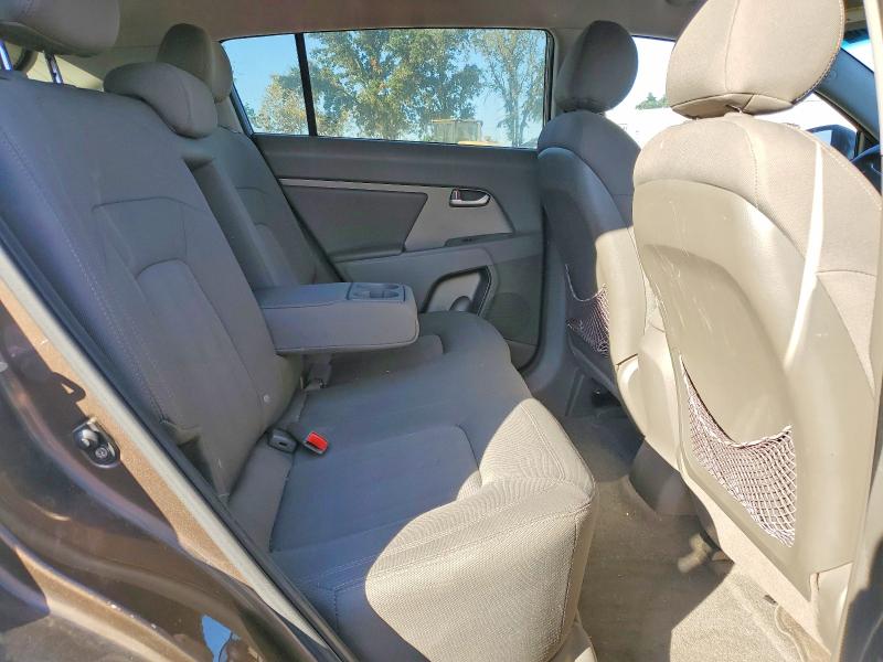Photo 11 from auction – 2011 KIA SPORTAGE with VIN KNDPB3A29B7097994