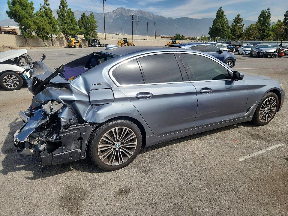 Photo 3 from auction – 2018 BMW 530E with VIN WBAJA9C56JB252917