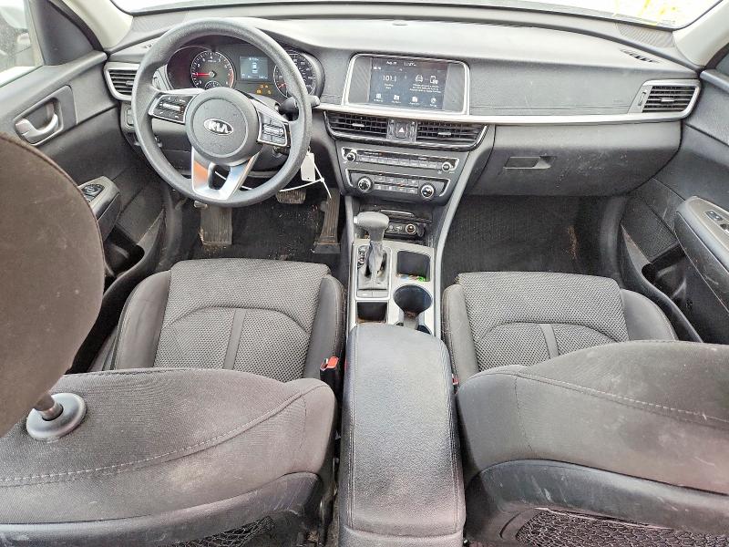 Photo 8 from auction – 2019 KIA OPTIMA with VIN 5XXGT4L34KG354124