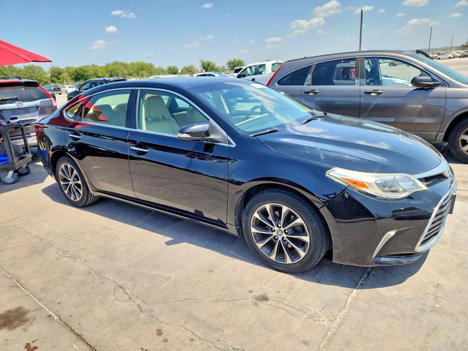 Photo 4 from auction – 2016 TOYOTA AVALON with VIN 4T1BK1EB3GU202879