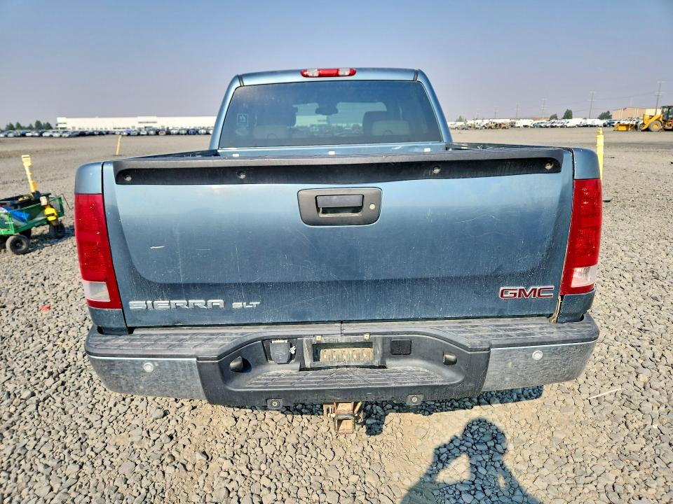 Photo 6 from auction – 2007 GMC NEW SIERRA with VIN 2GTEK13MX71541706