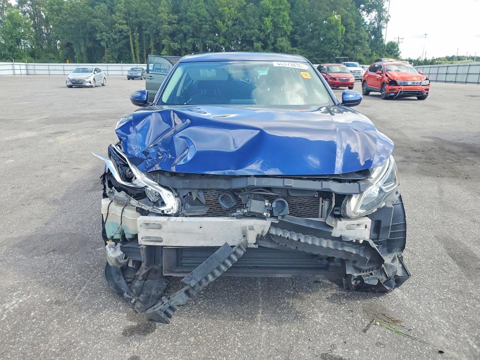 Photo 5 from auction – 2019 NISSAN ALTIMA with VIN 1N4BL4BW0KC153008