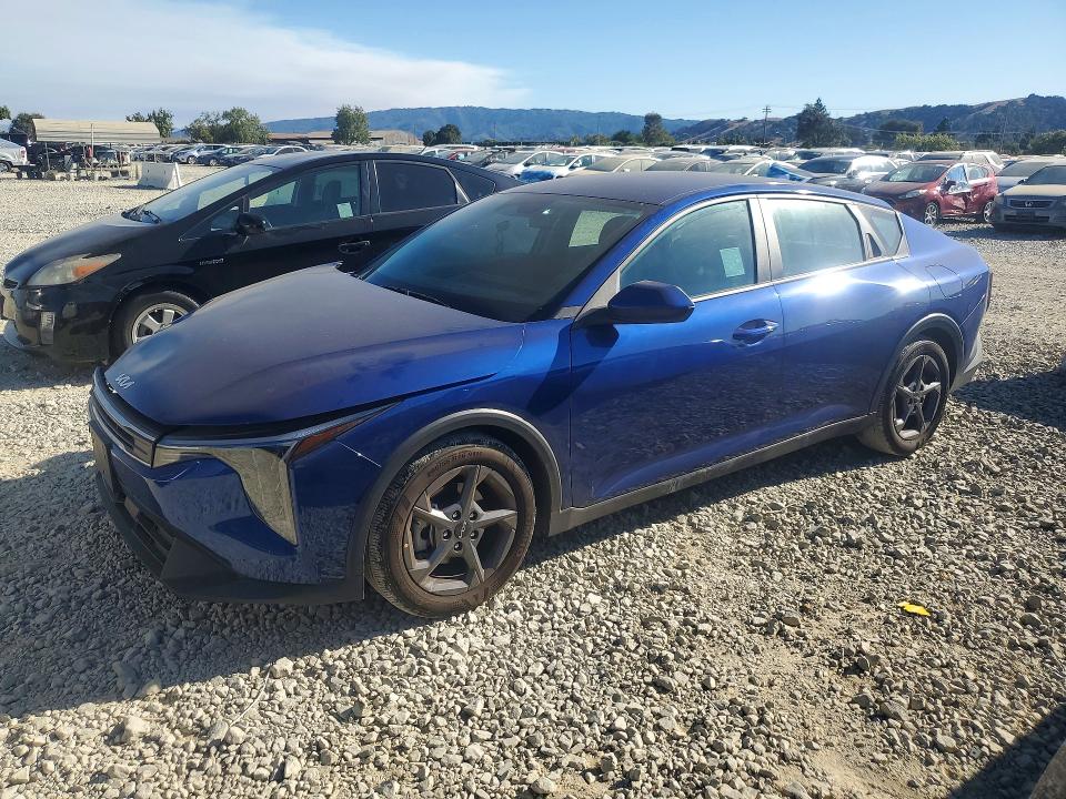 KIA K4 2025 with VIN 3KPFT4DE4SE062526 - Photo from auction