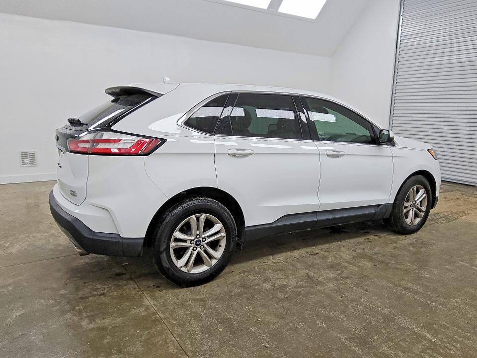 Photo 3 from auction – 2019 FORD EDGE with VIN 2FMPK3J98KBC44774