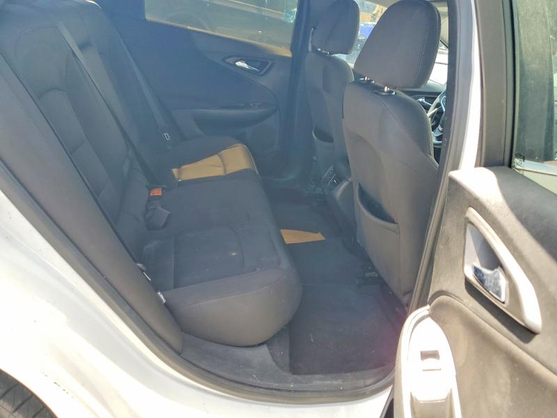 Photo 10 from auction – 2018 CHEVROLET MALIBU with VIN 1G1ZD5ST7JF184425