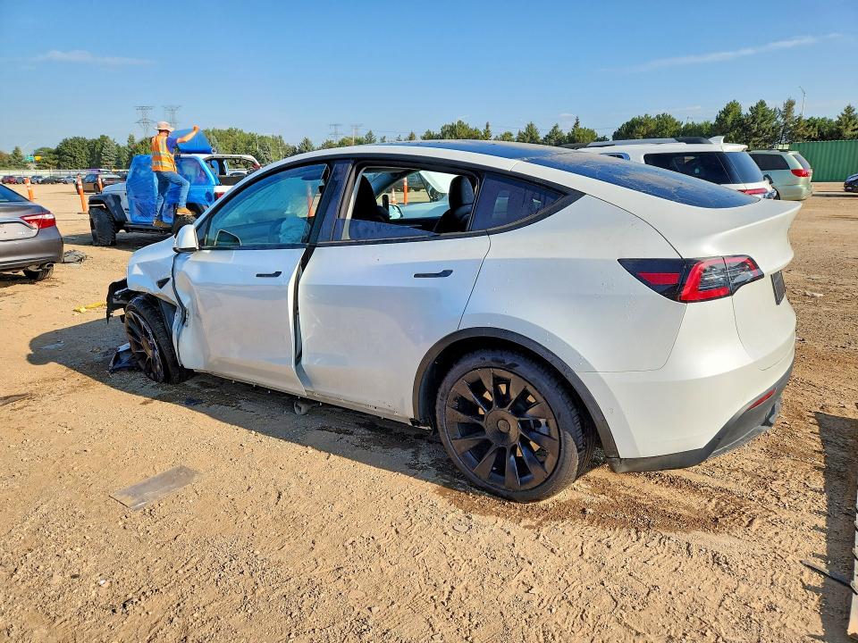 صورة رقم 2 من المزاد - 2022 TESLA MODEL Y مع VIN 7SAYGDEE4NA018570
