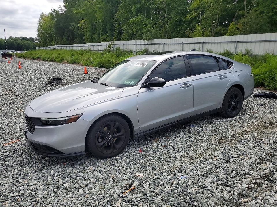 HONDA ACCORD 2025 с VIN 1HGCY1F43SA040500 - Снимка от търг