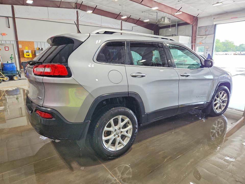 Photo 3 from auction – 2014 JEEP CHEROKEE with VIN 1C4PJMCB5EW247017