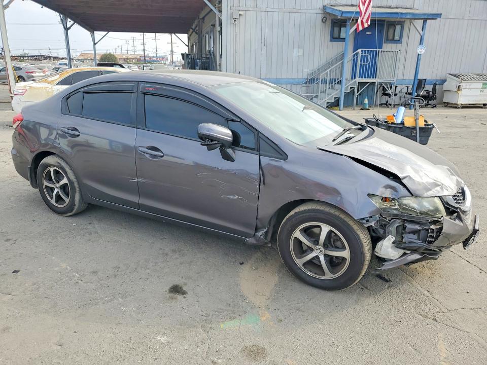 Photo 4 from auction – 2015 HONDA CIVIC with VIN 19XFB2F74FE252239