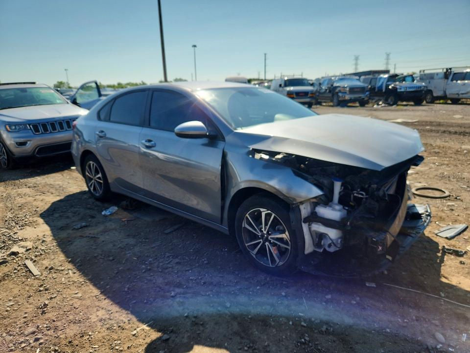 Снимка 4 от търг – 2024 KIA FORTE с VIN 3KPF24AD5RE831866