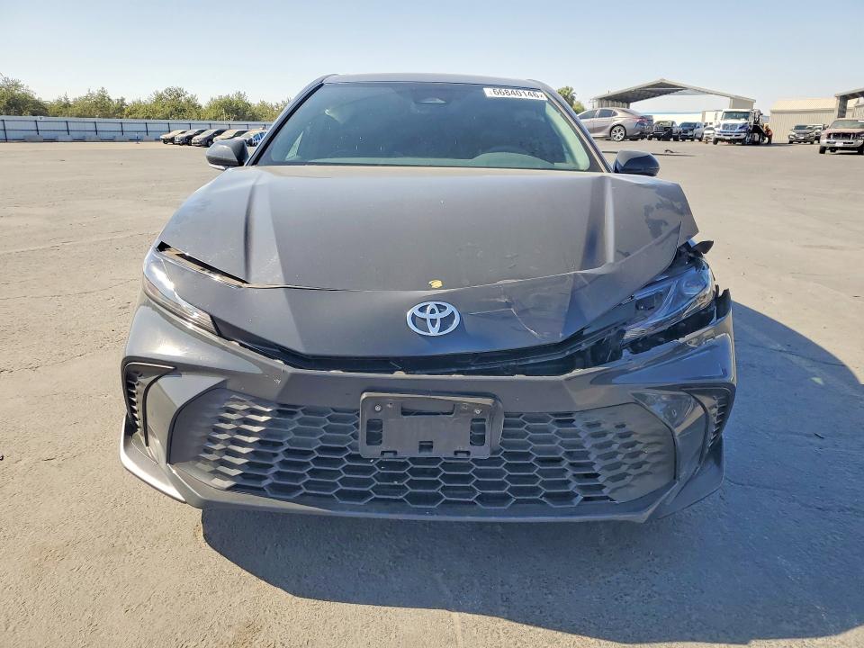 Zdjęcie 5 z aukcji – 2025 TOYOTA CAMRY z VIN 4T1DAACK3SU135756