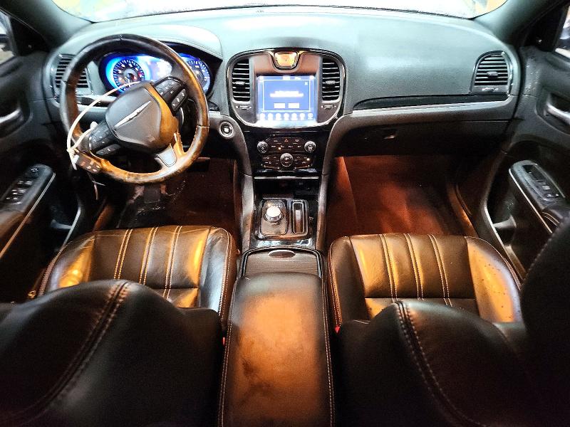 صورة رقم 8 من المزاد - 2018 CHRYSLER 300 مع VIN 2C3CCAGGXJH296501