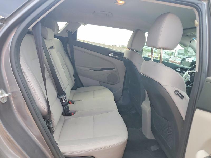 Photo 11 from auction – 2020 HYUNDAI TUCSON with VIN KM8J23A42LU271488