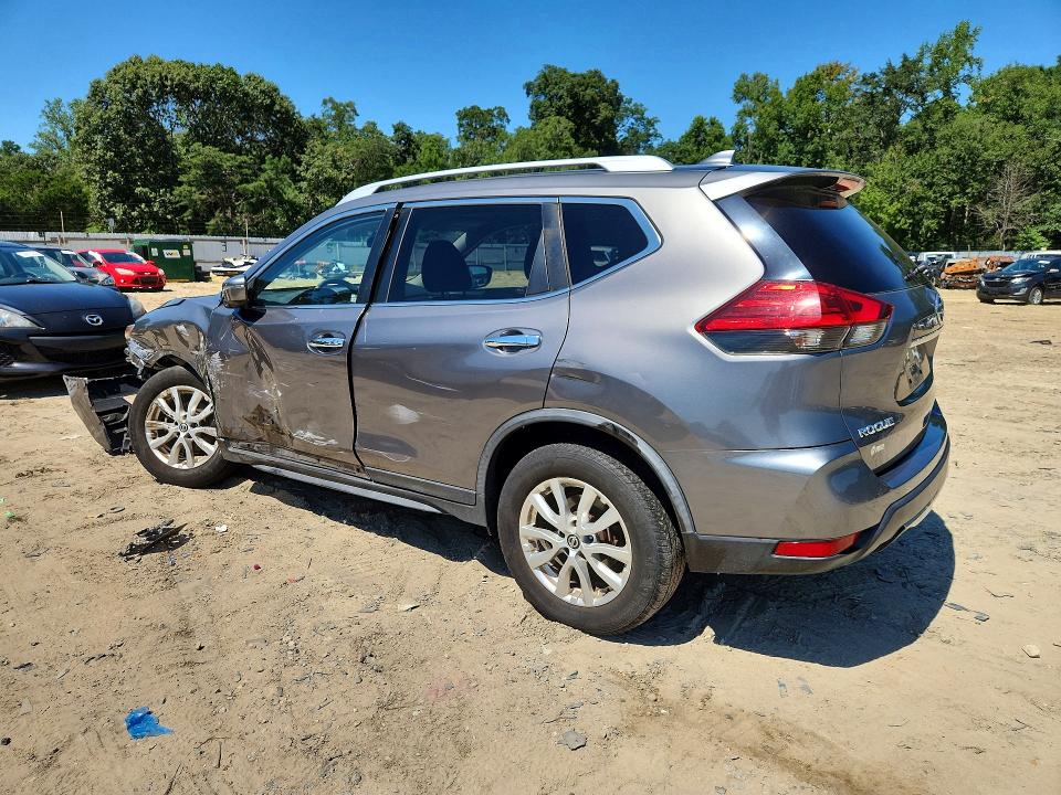 Photo 2 from auction – 2017 NISSAN ROGUE with VIN JN8AT2MV2HW256294