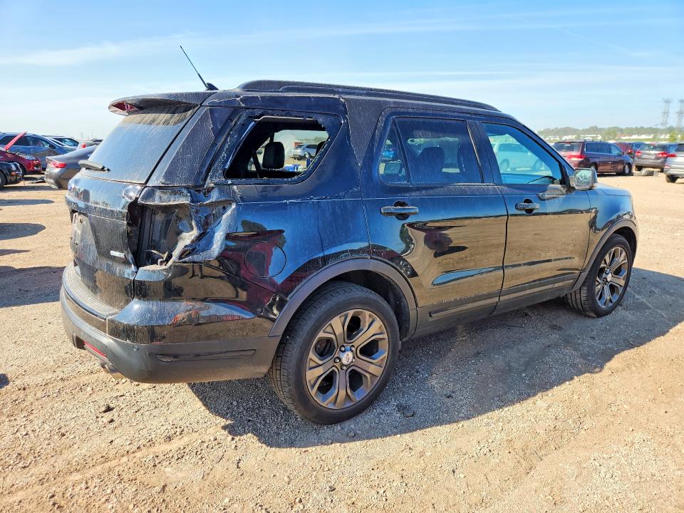 Photo 3 from auction – 2018 FORD EXPLORER with VIN 1FM5K8GT6JGC65332