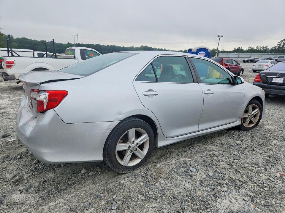 Photo 3 from auction – 2014 TOYOTA CAMRY with VIN 4T1BF1FK9EU336523