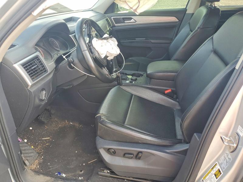 Photo 7 from auction – 2018 VOLKSWAGEN ATLAS with VIN 1V2KR2CA0JC508207