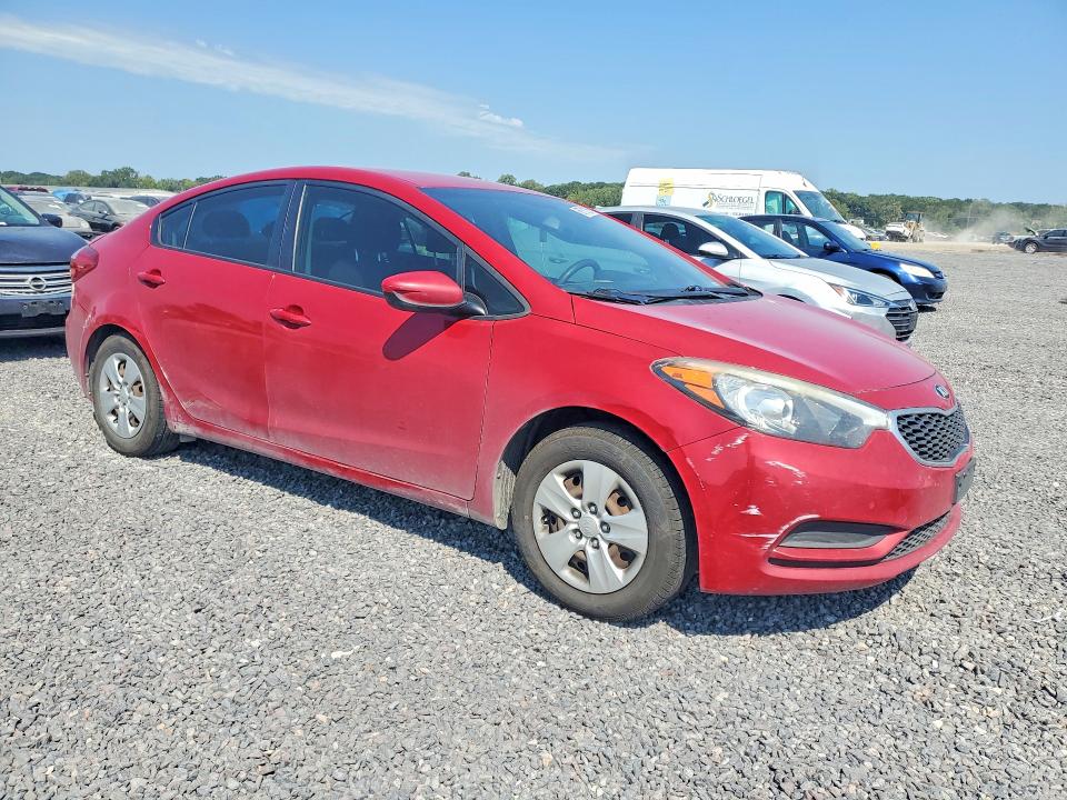 Photo 4 from auction – 2016 KIA FORTE with VIN KNAFK4A67G5568075
