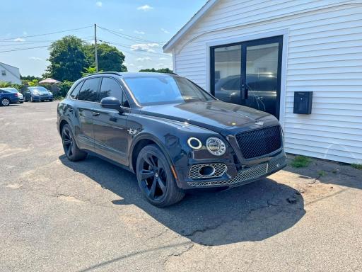 Photo 4 from auction – 2017 BENTLEY BENTAYGA with VIN SJAAC2ZV4HC016056