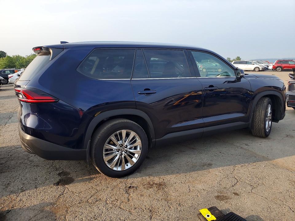 Photo 3 from auction – 2026 TOYOTA GRAND HIGHLANDER with VIN 5TDAAAB59TS108389