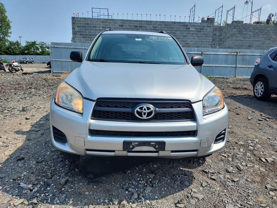 Photo 5 from auction – 2010 TOYOTA RAV4 with VIN 2T3JF4DV0AW071695