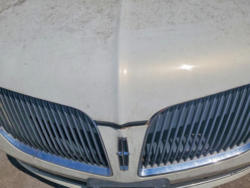 Photo 11 from auction – 2013 LINCOLN MKT with VIN 2LMHJ5AT5DBL51562