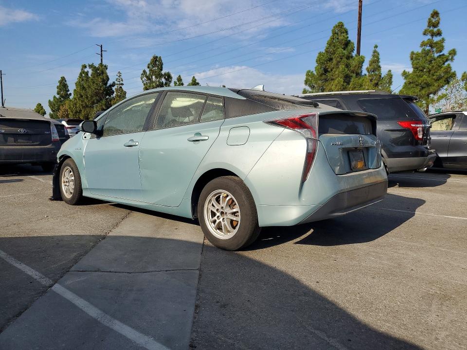 Photo 2 from auction – 2016 TOYOTA PRIUS with VIN JTDKBRFU0G3000705